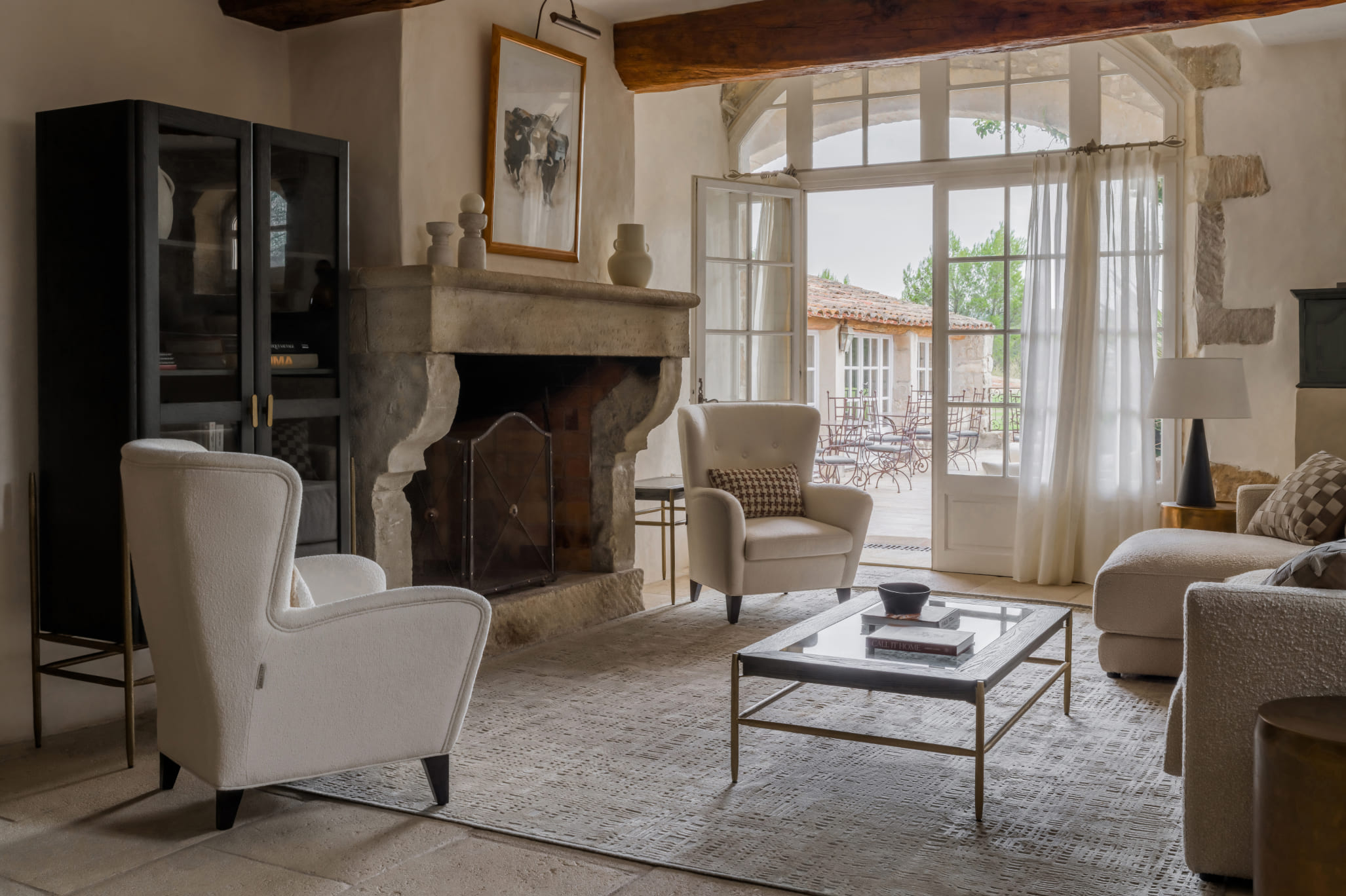 В этой гостиной нет спешки